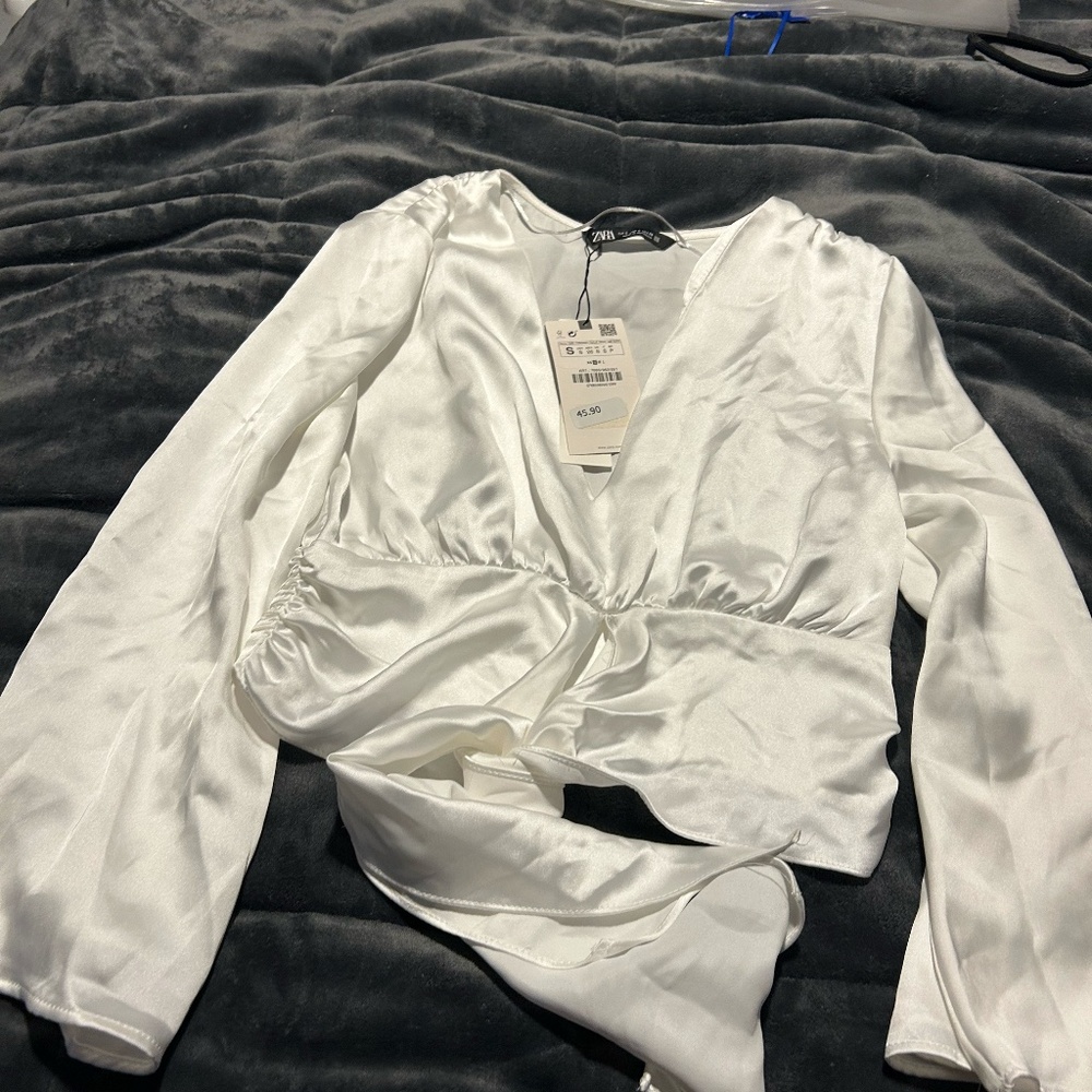 NWT Zara Tie Front Blouse
